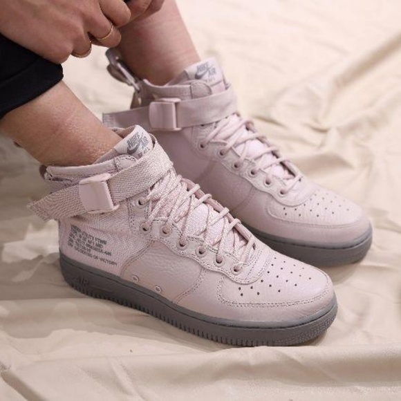 NEW Nike SF Air Force 1 Mid - Picture 8 of 8